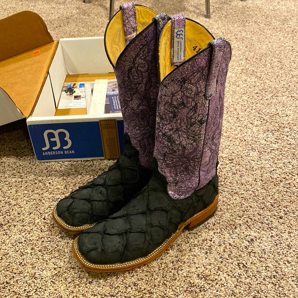 Anderson Bean Matte Black Bass Boots